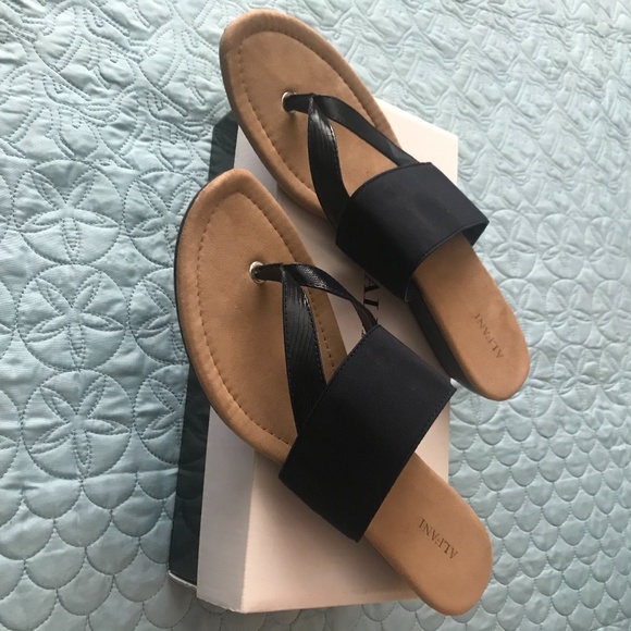 Sandals - Picture 2 of 2